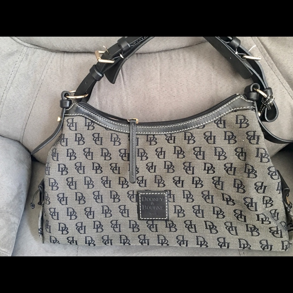 Dooney & Bourke Bag.